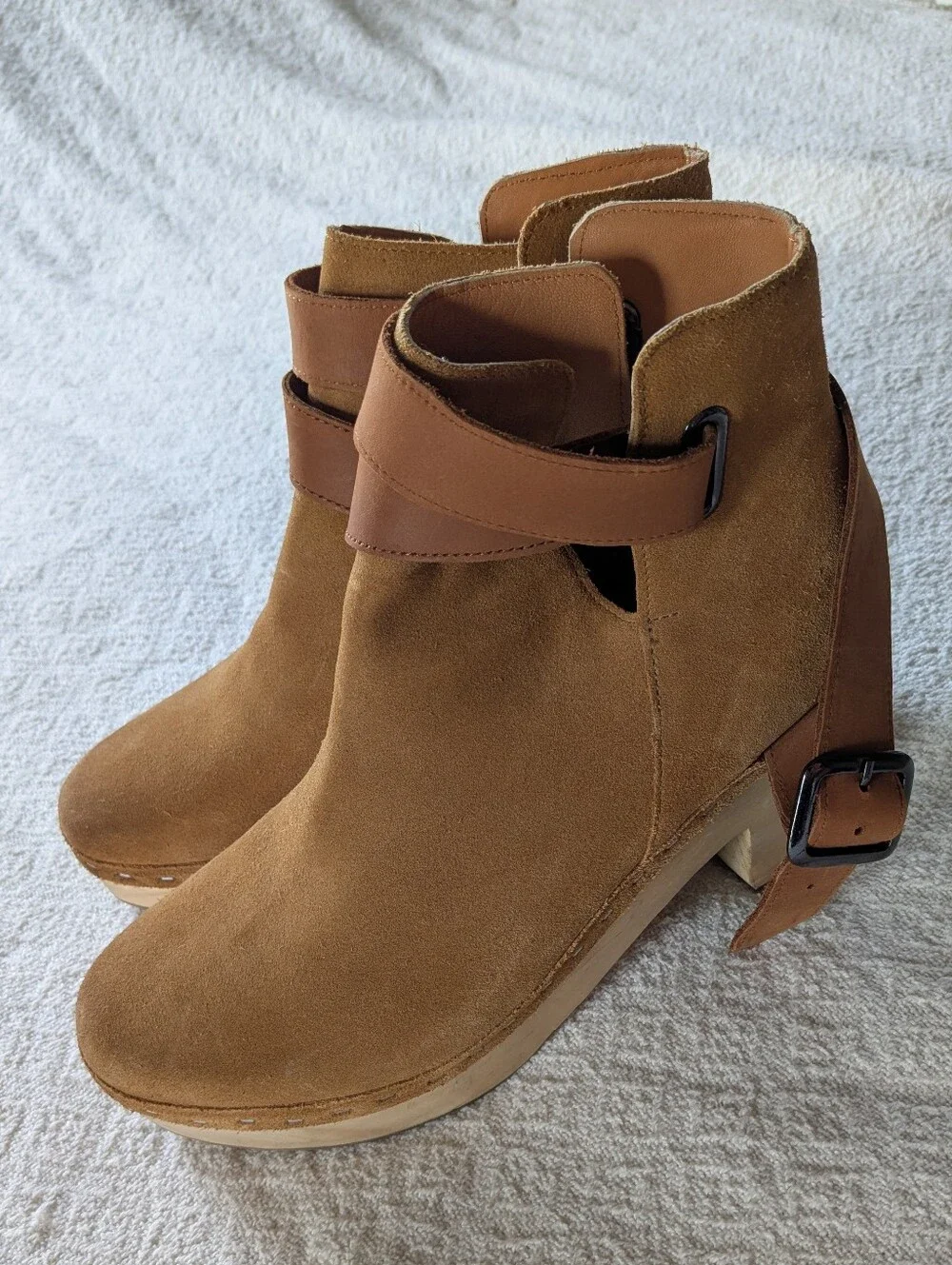 Free People Bungalow Wooden Clog Ankle Boot Strap Suede Sand Sz 39